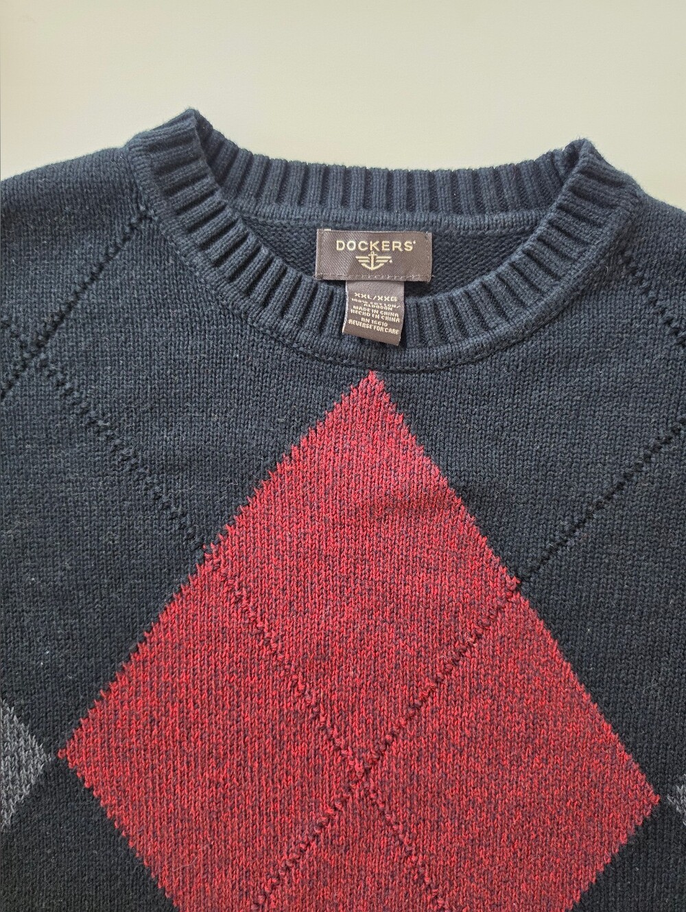 Dockers Men's Navy Crewneck Sweater with Red Argyle Diamond